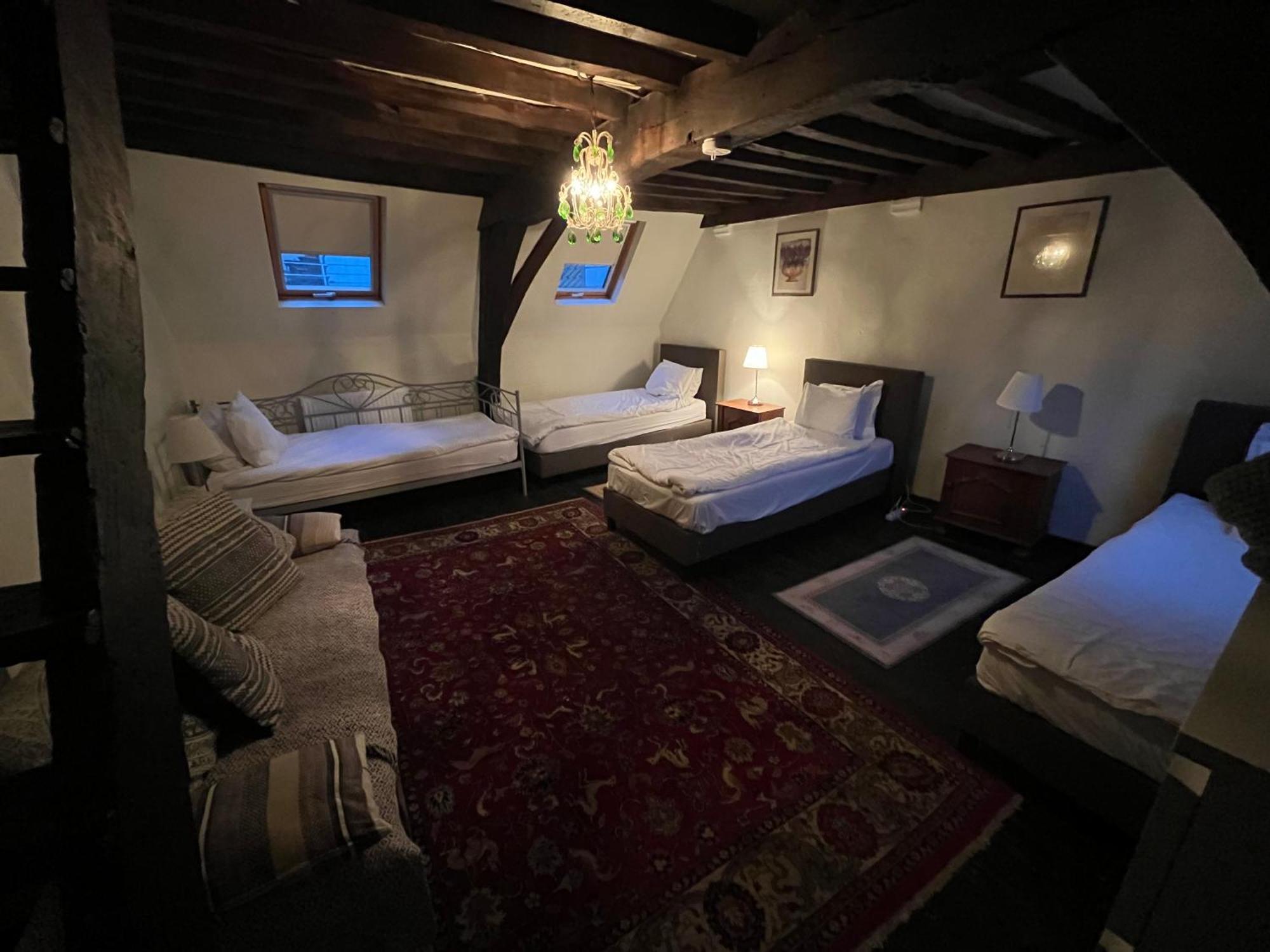 Holiday Homes Goddaard แอนต์เวิร์ป ภายนอก รูปภาพ