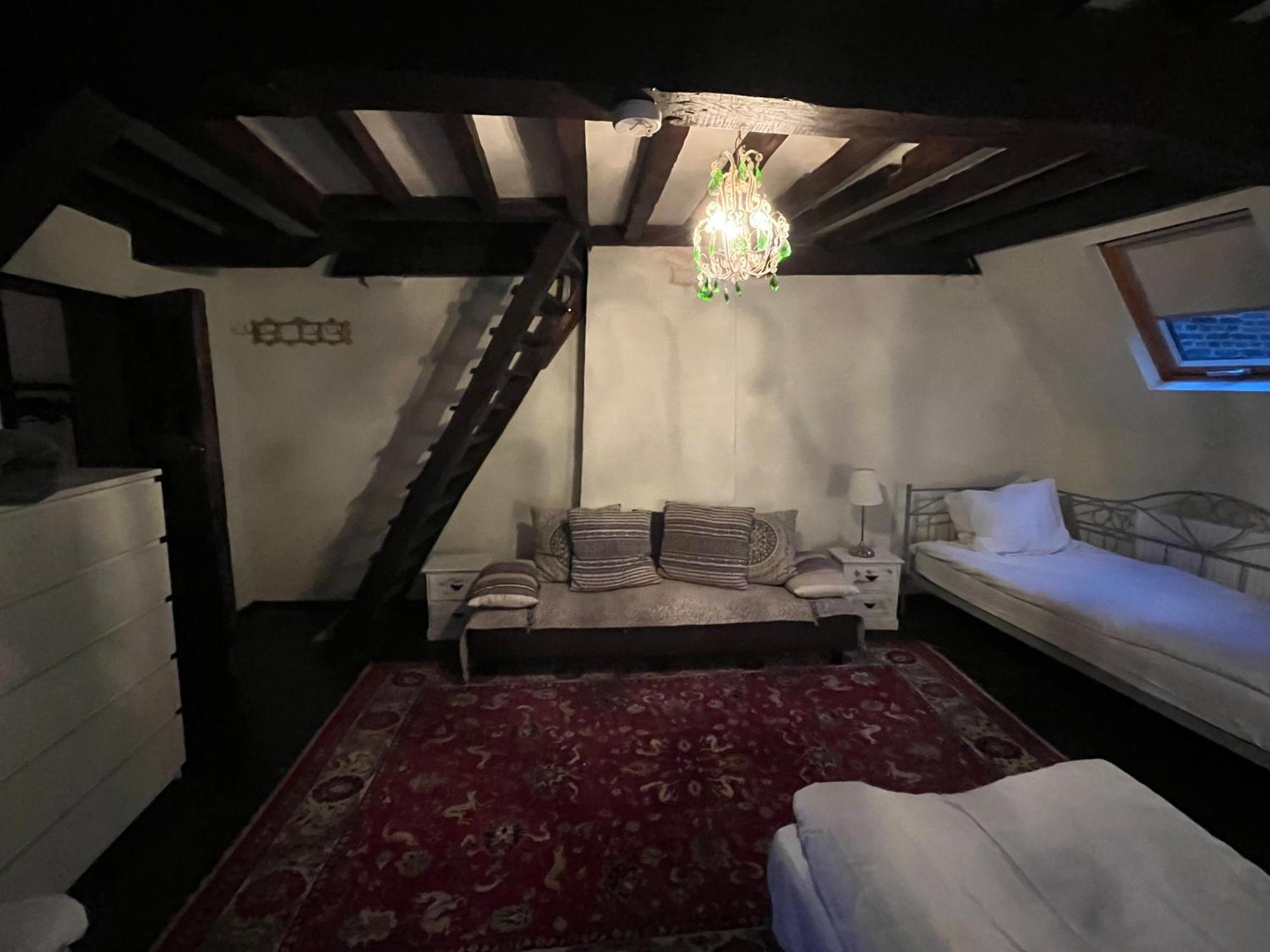 Holiday Homes Goddaard แอนต์เวิร์ป ภายนอก รูปภาพ