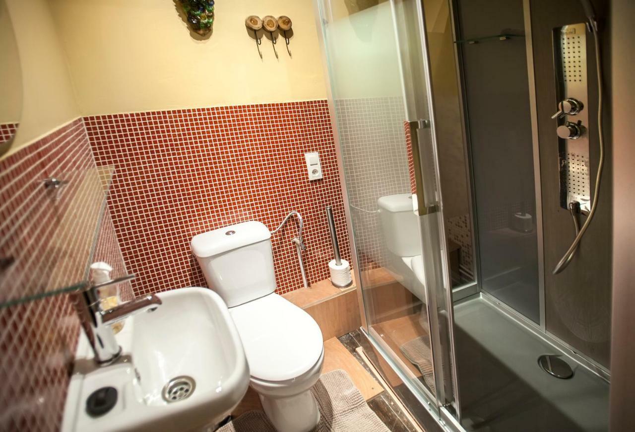 Holiday Homes Goddaard แอนต์เวิร์ป ภายนอก รูปภาพ